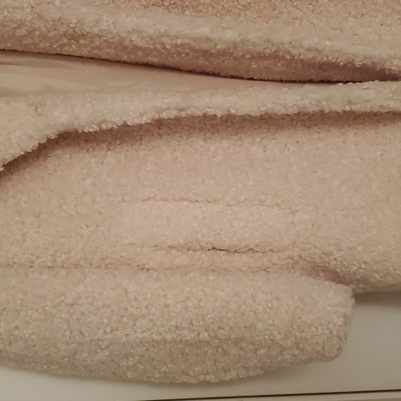 NWOT Joe Fresh Teddy Coat - Picture 3 of 9